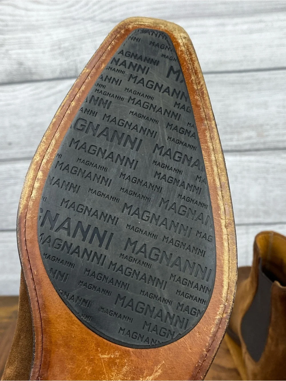 Magnanni Shaw II Men's Cognac Suede Chelsea Boots Shoe Size 9.5 M
